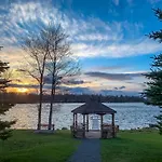 Pocono Comfortable 2Bedroom Stay